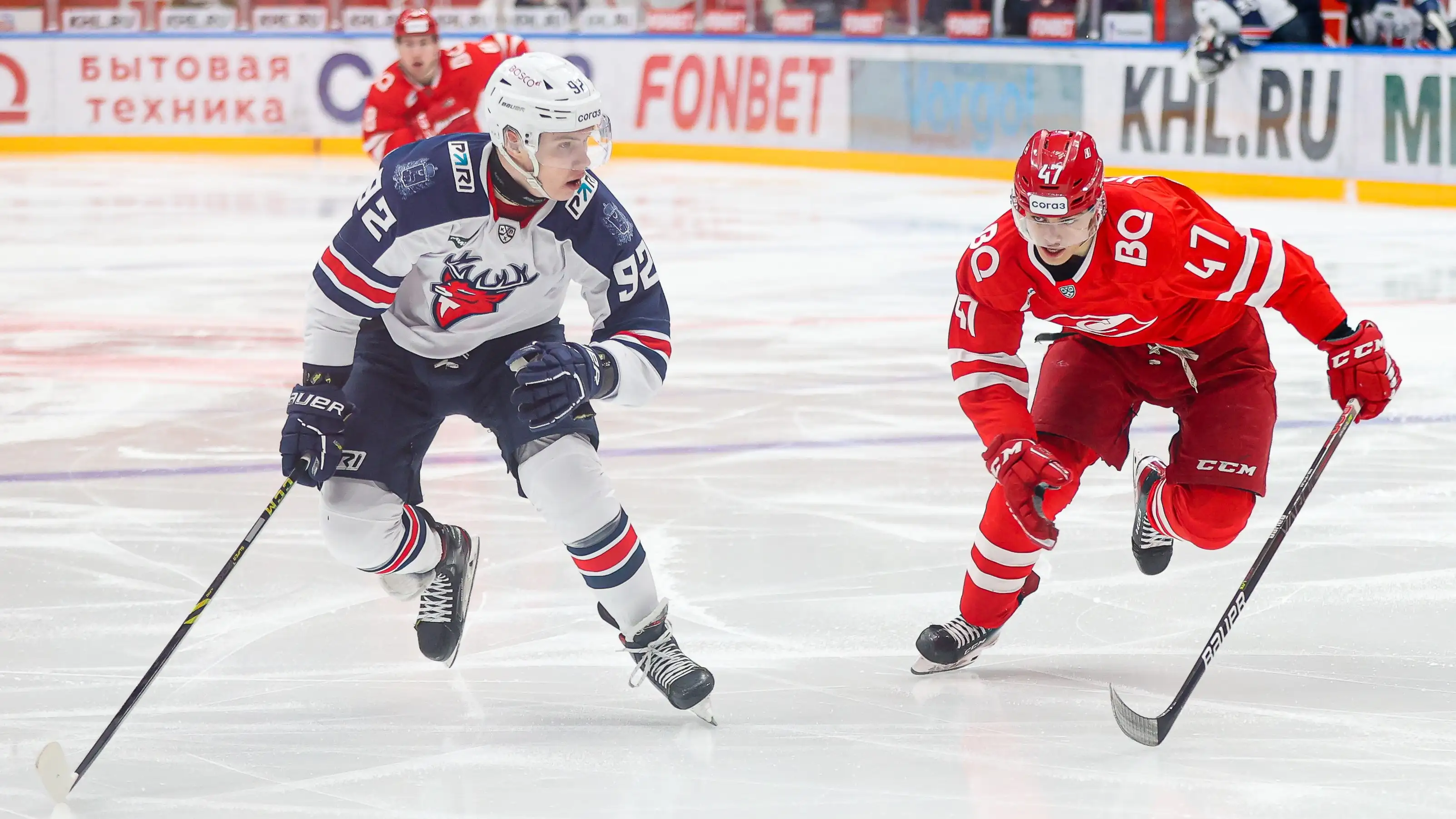 Поражение от «Торпедо» потерпел на своем льду «Спартак»